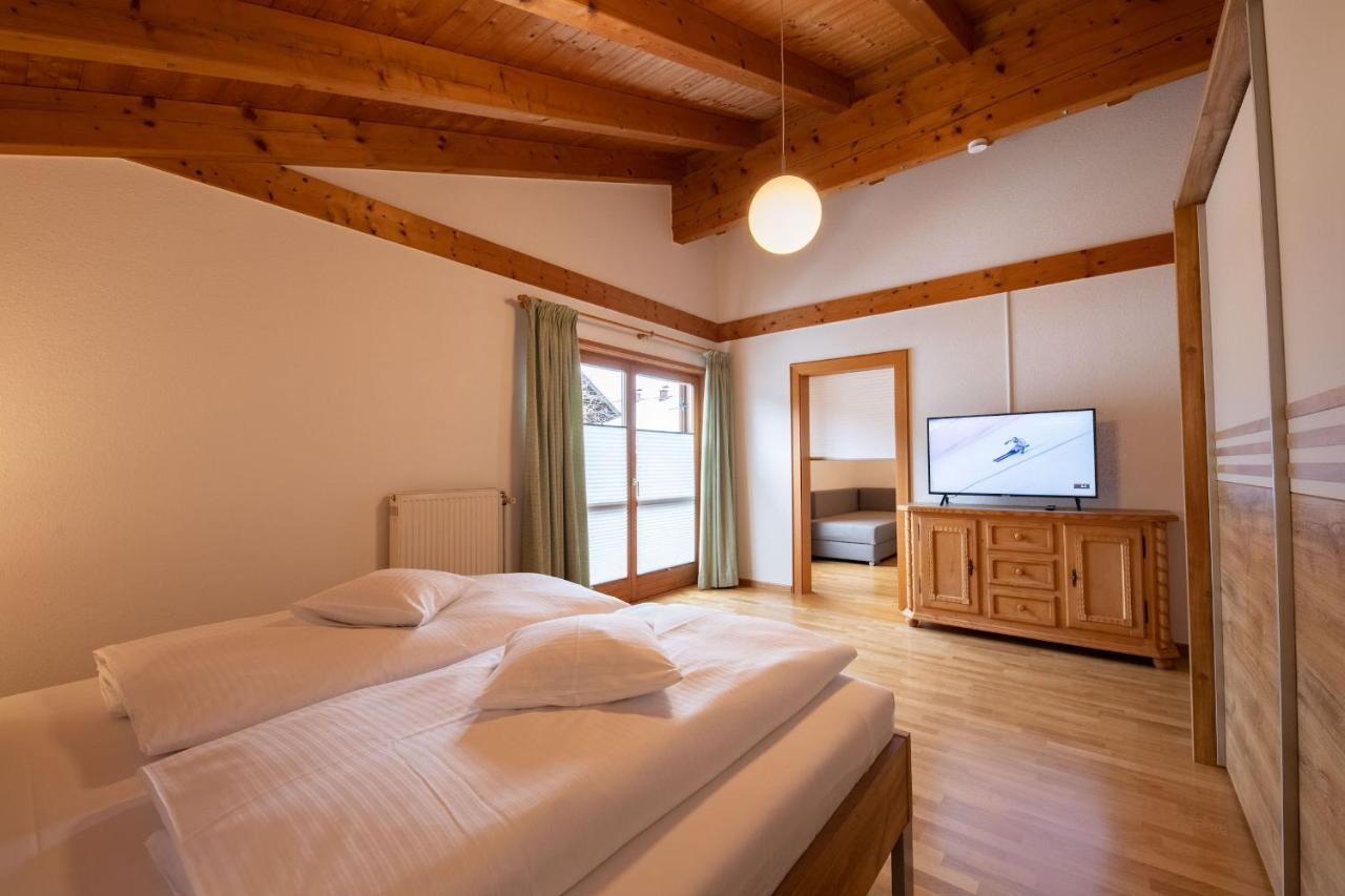 Alpen Chalet Garmisch-Partenkirchen Exterior photo